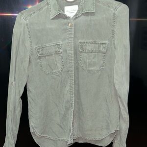 American Eagle Outfitters Button Down